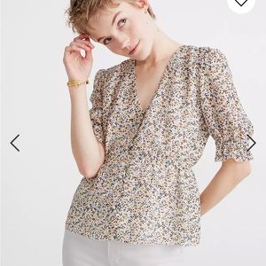 Madewell Silk V-neck Peplum Popover in Fieldwalk Floral - size M